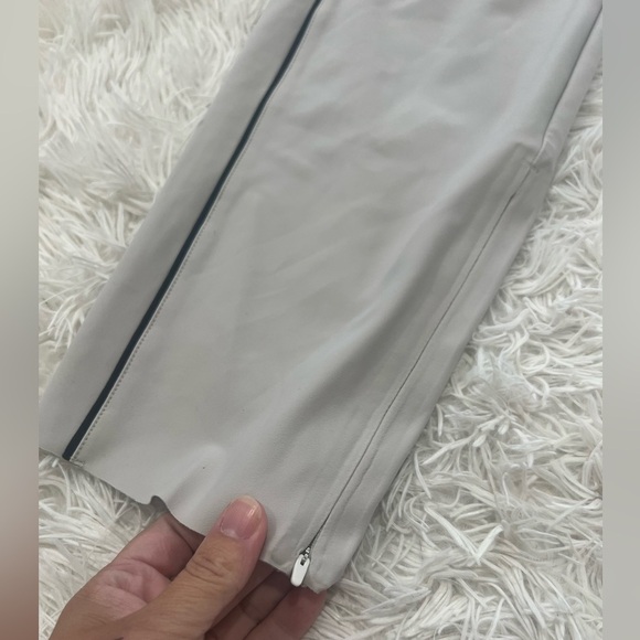 Athleta Stellar Novelty Trouser - Size 10 - Picture 8 of 13